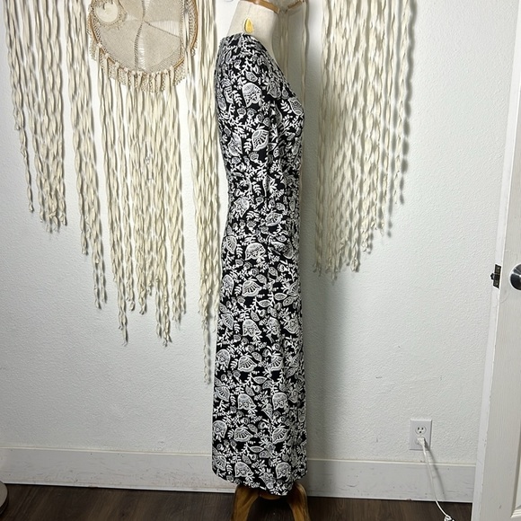 Boden NWT Ruched Jersey Midi Dress in Black and Ivory Tulip Vine Size US2P - Picture 3 of 15